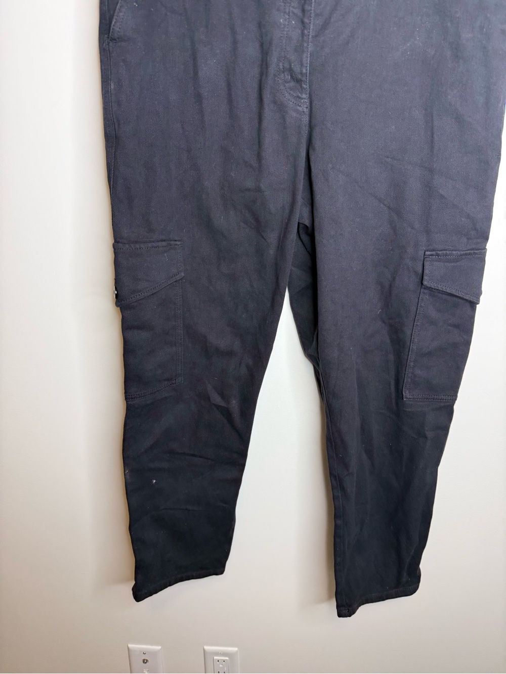 Aritzia Wilfred Modern Cargo Pant black size 16 - Picture 2 of 7